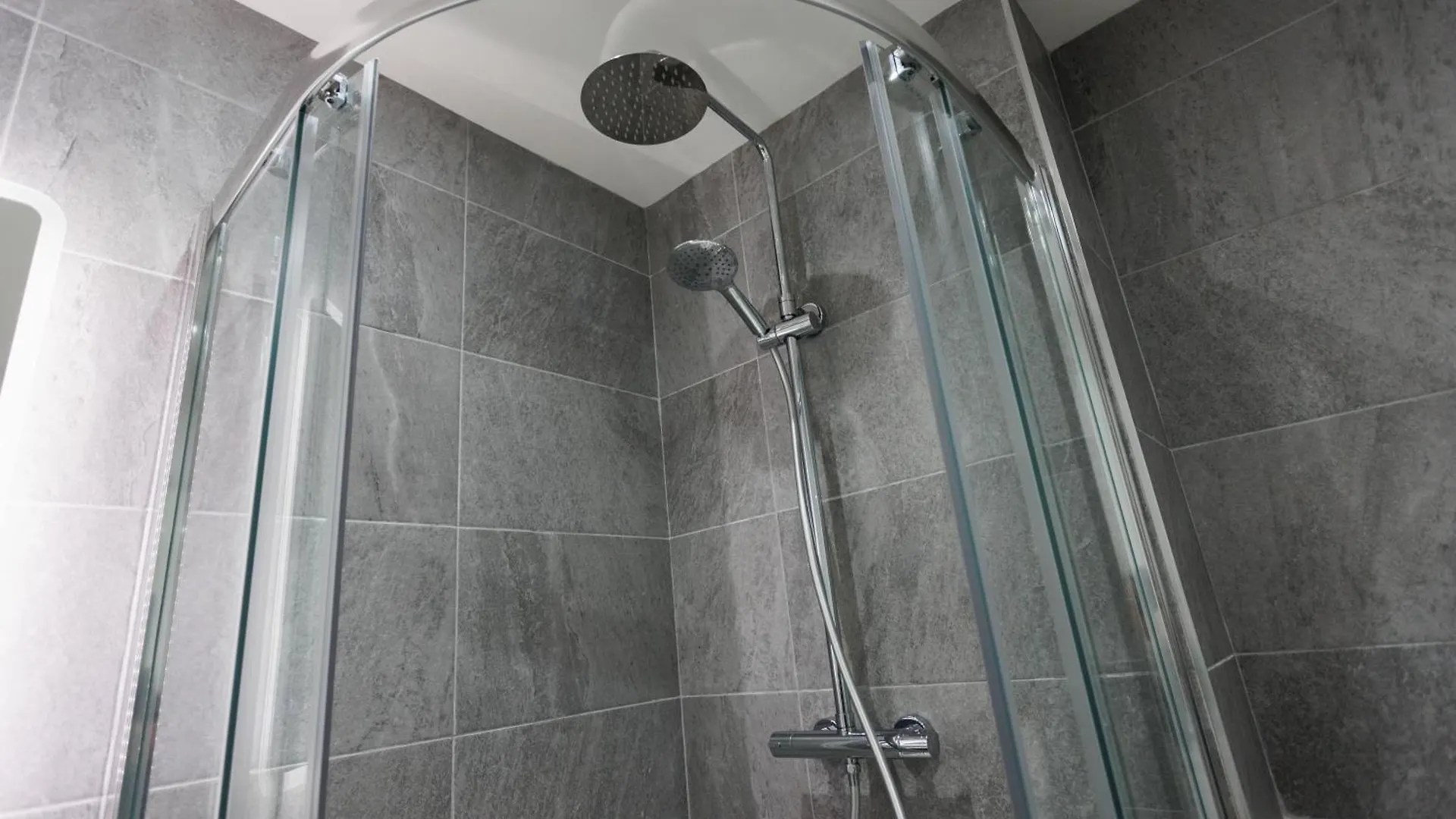 Apartment Charming 2Br Apt In The Heart Of Belfast City