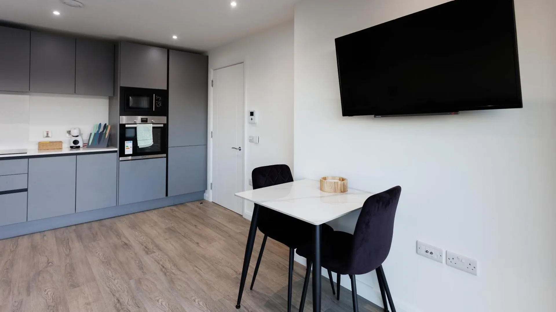 Charming 2Br Apt In The Heart Of Belfast City