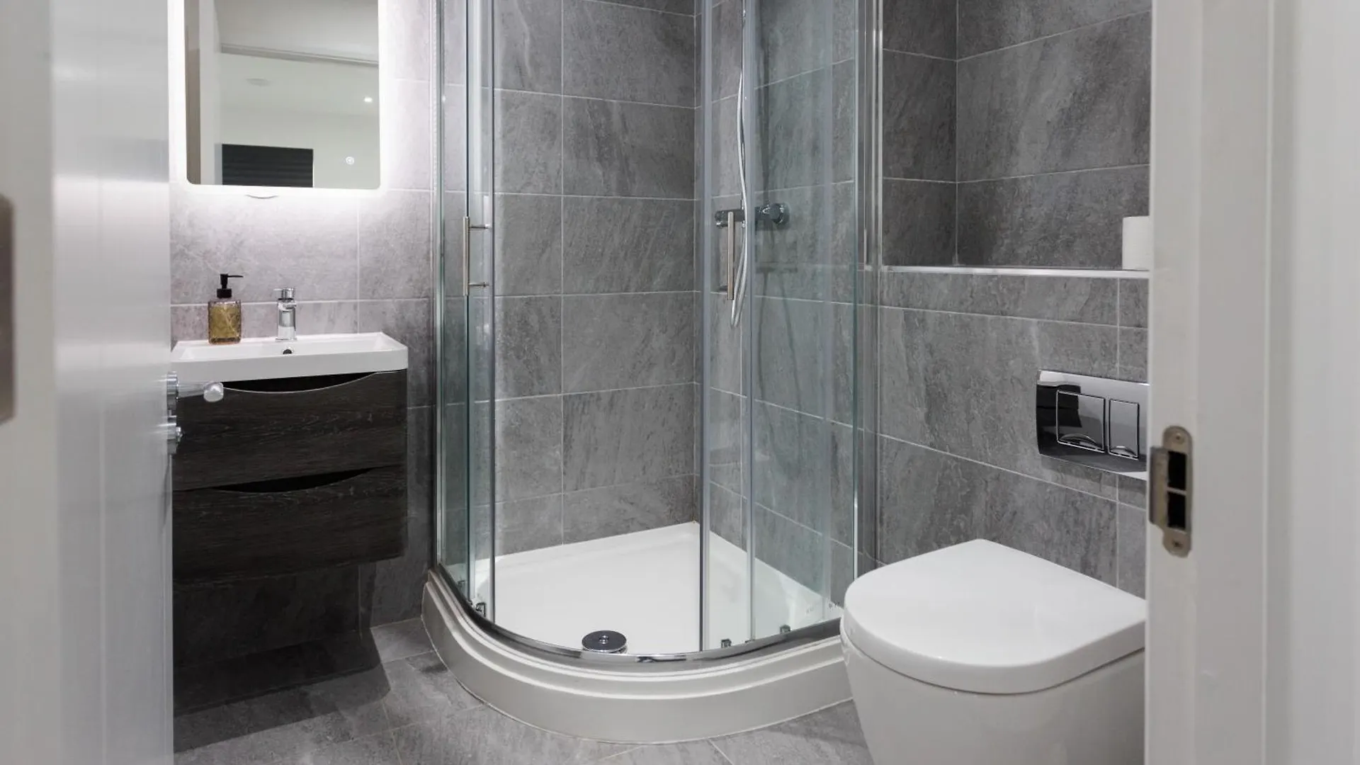 Appartement Charming 2Br Apt In The Heart Of Belfast City Verenigd Koninkrijk